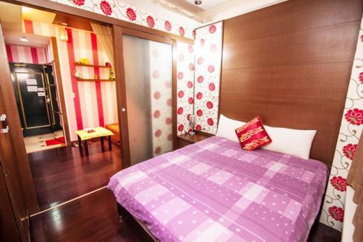 85旅行家 Appartement Kaohsiung Buitenkant foto