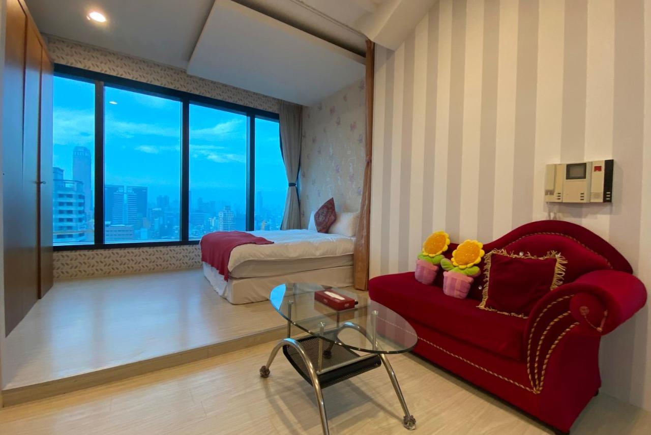 85旅行家 Appartement Kaohsiung Buitenkant foto