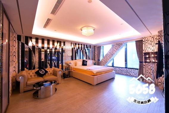 85 旅行 Ie Appartement Kaohsiung Buitenkant foto